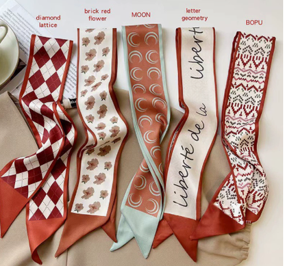 📢📢LIMITED-TIME 50% OFF!!🌸Elegant double-layer printed silk scarf, suitable for draping over handbags