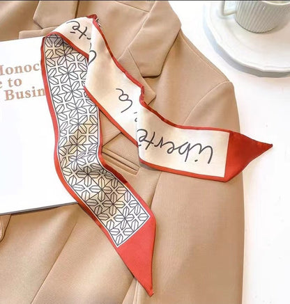 📢📢LIMITED-TIME 50% OFF!!🌸Elegant double-layer printed silk scarf, suitable for draping over handbags
