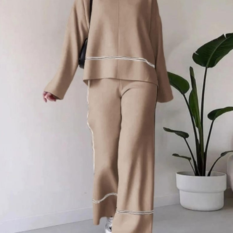 🍁Autumn New Releases 50% OFF🍁Women's Knitted Lounge Set with Micro-Flared Pants