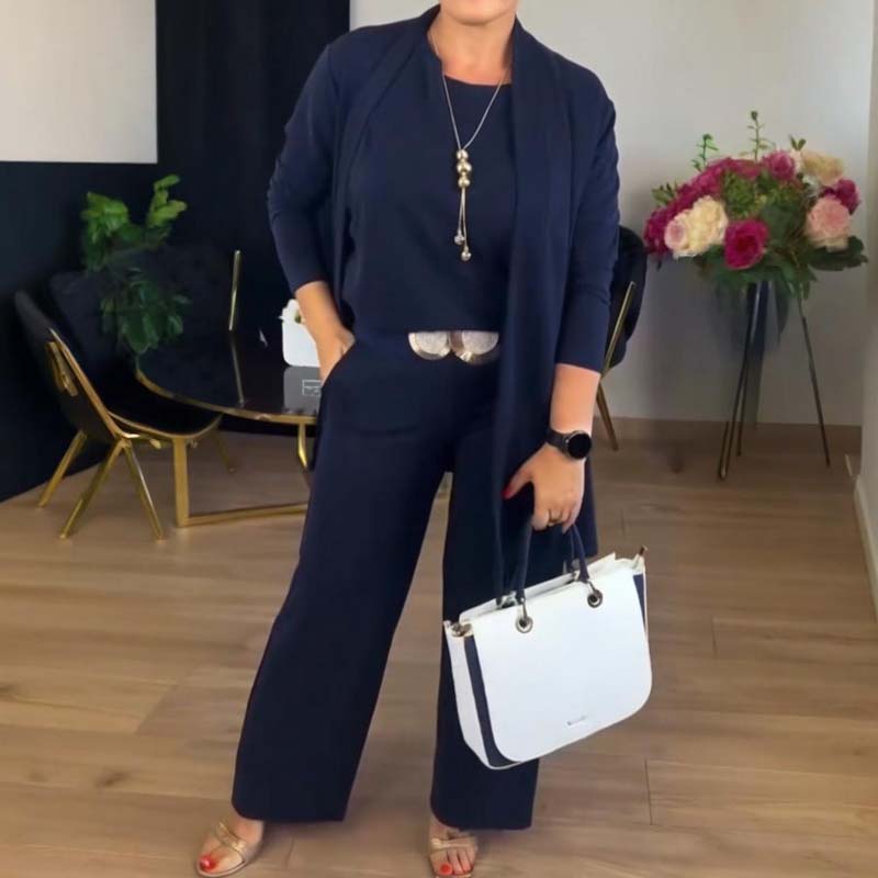 🔥2026 Hot Sale 50% OFF✨Elegant 3-piece set including long cardigan, top and pants💞