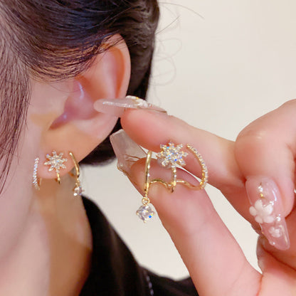 💎2026 NEW STYLE💎Sparkling Claw Earrings for Women，✅ Limited time offer – trendy earrings! Grab your pair before they're gone! 💎👂