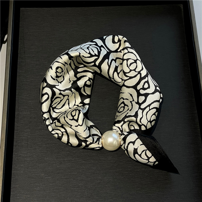 📢📢LIMITED-TIME 50% OFF!!🌸No-Tie Magnetic Pearl Clasp Soft Scarf💟Everyday Versatile Pieces