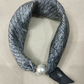🌸No-Tie Magnetic Pearl Clasp Soft Scarf💟Everyday Versatile Pieces
