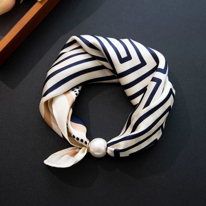 📢📢LIMITED-TIME 50% OFF!!🌸No-Tie Magnetic Pearl Clasp Soft Scarf💟Everyday Versatile Pieces
