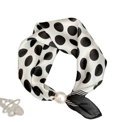 📢📢LIMITED-TIME 50% OFF!!🌸No-Tie Magnetic Pearl Clasp Soft Scarf💟Everyday Versatile Pieces