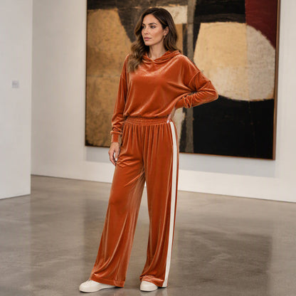Bestseller🏆👚💕 Velvet Hooded Sweatshirt & Pants Set – Timeless Comfort & Effortless Style for Every Occasion