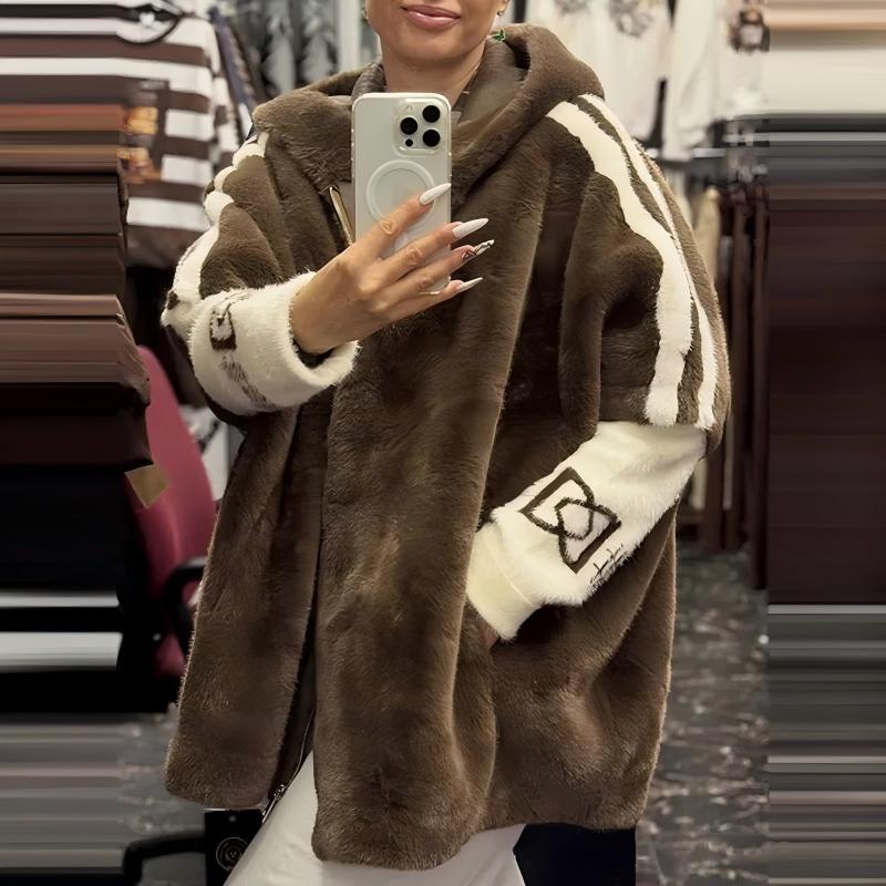 🧥 Stay Cozy Without Sacrificing Style! 🤎 Women's Plush Faux Fur Hooded Zip-Up Jacket – Soft & Fluffy Warmth, Sporty Striped Sleeves, Relaxed Fit & Handy Pockets for a Chic, Comfortable Fall & Winter Look! ❄️