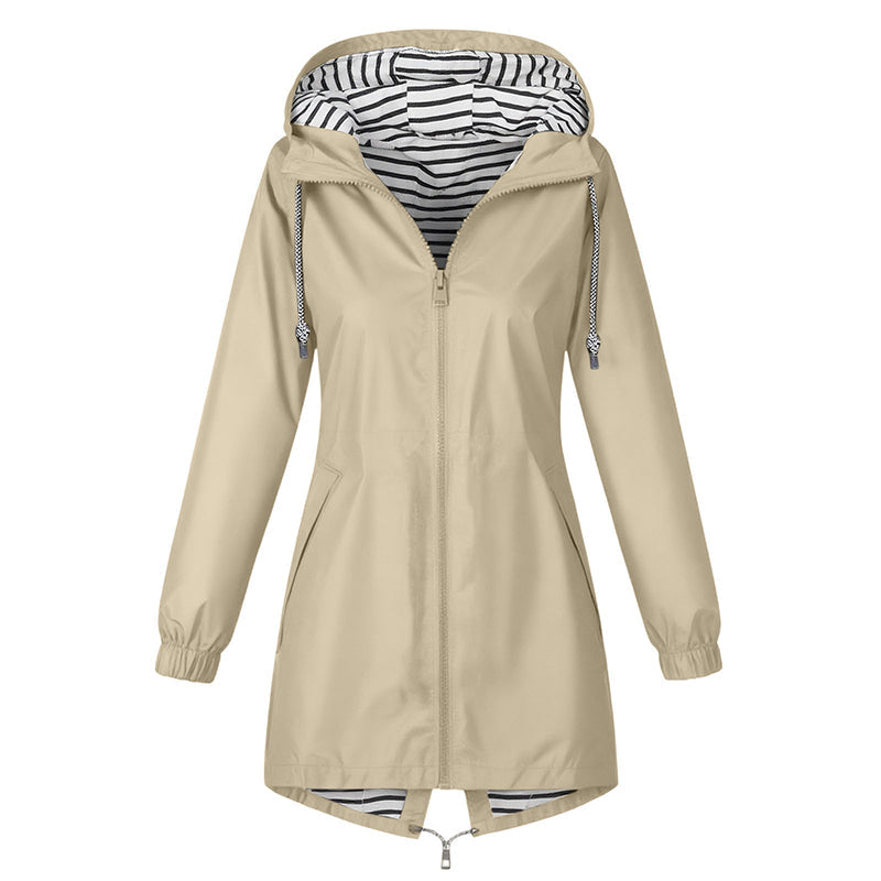 Ready for Changing Weather ☔ Women’s Waterproof Hooded Outdoor Jacket – Lightweight Coverage, Easy Layering & Everyday Comfort