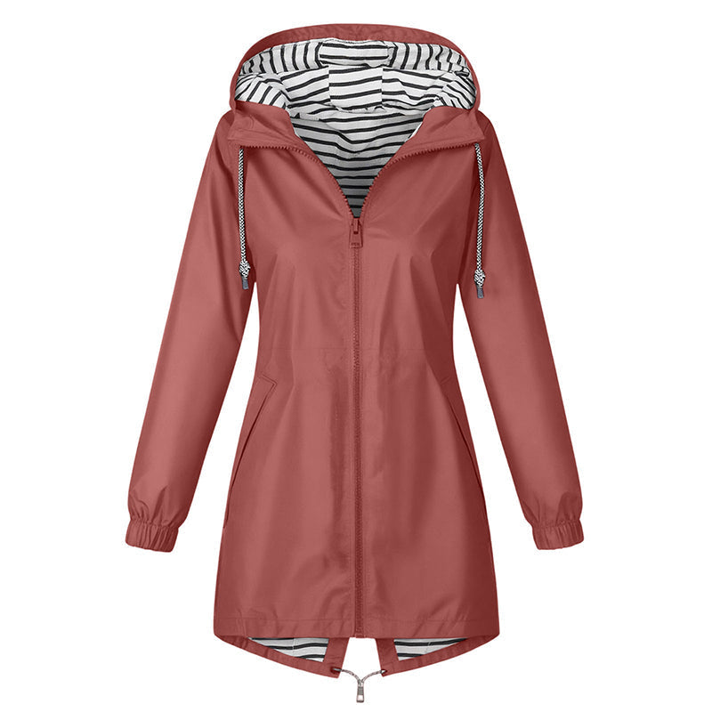 Ready for Changing Weather ☔ Women’s Waterproof Hooded Outdoor Jacket – Lightweight Coverage, Easy Layering & Everyday Comfort