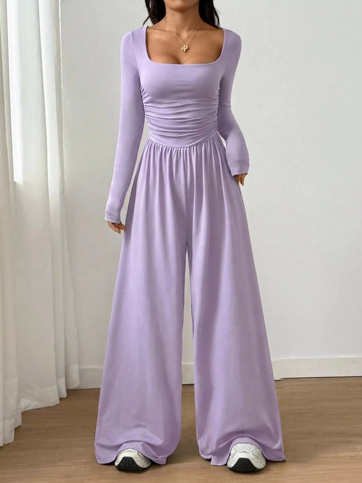 💕 One Outfit, Instant Elegance! ✨ Women's Square Neck Wide-Leg Jumpsuit – Flattering Ruched Waist, Chic Long Sleeves & Flowing Wide-Leg Design for a Sleek, Feminine Look from Casual Days to Date Nights! 👗