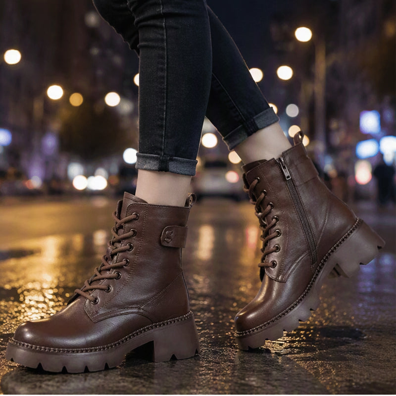 Step Up Your Fall Style with Women's Retro Platform Martin Boots — A Bold, Vintage-Inspired Look That Adds Height, Personality, and Confidence to Every Outfit