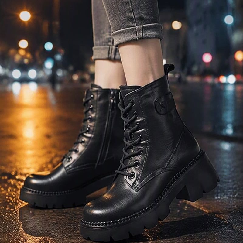 Step Up Your Fall Style with Women's Retro Platform Martin Boots — A Bold, Vintage-Inspired Look That Adds Height, Personality, and Confidence to Every Outfit