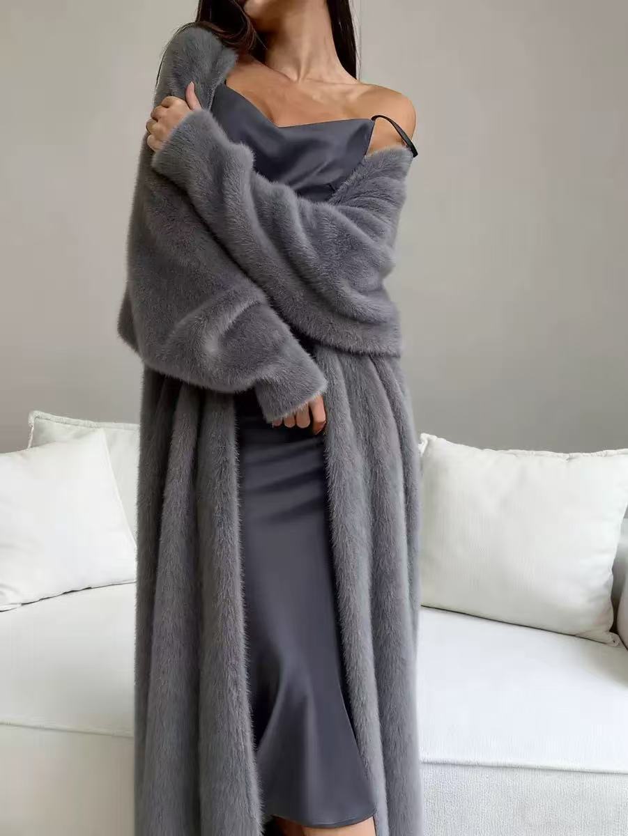 Wrap Yourself in Soft, Luxurious-Looking Warmth — Women's Fluffy Faux-Mink Fleece Long Cardigan with a Relaxed Oversized Fit, Elegant Knit Texture, and Timeless Fall & Winter Charm