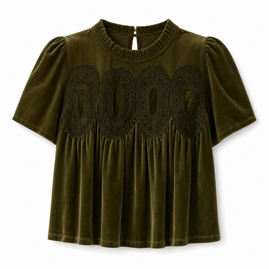 Who Says a Solid-Color Top Has to Be Boring? Women's Short Sleeve Blouse with a Charming Ruffle Collar, Delicate Lace Patchwork & Beautiful Pleated Details — A Lovely Way to Add Feminine Elegance to Your Everyday Wardrobe! 💕